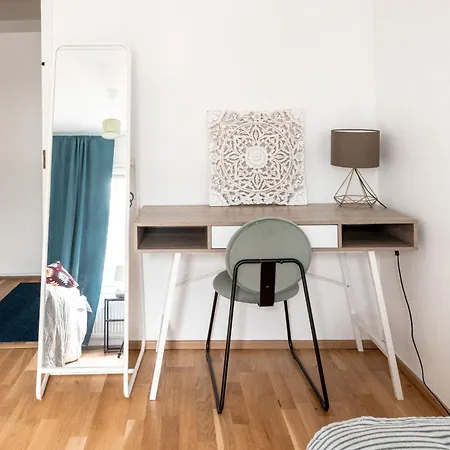 Bright & Comfy 79m2 2br With Sauna And Balcony شقة