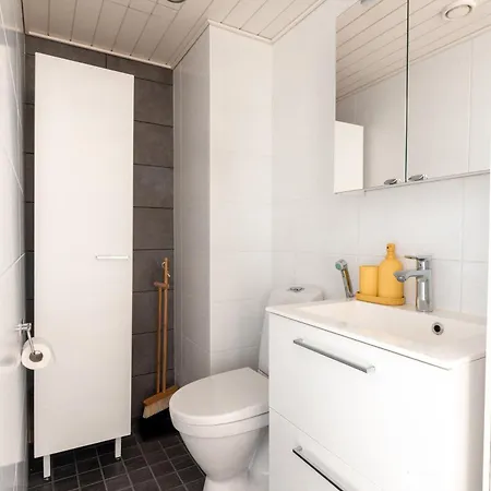 Bright & Comfy 79m2 2br With Sauna And Balcony *