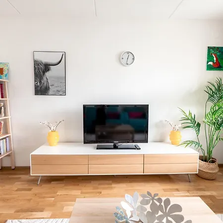 --bright & Comfy 79m2 2br With Sauna And Balcony-- Helsinky